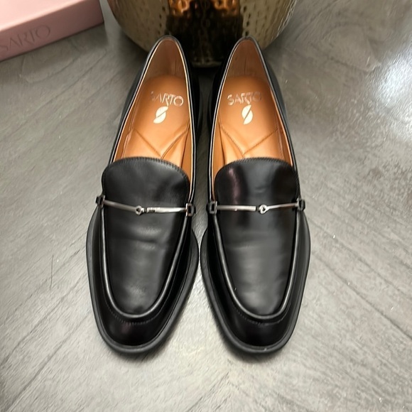 Franco Sarto Eda Bit Buckle Leather Loafers (WIDE) - Picture 4 of 13